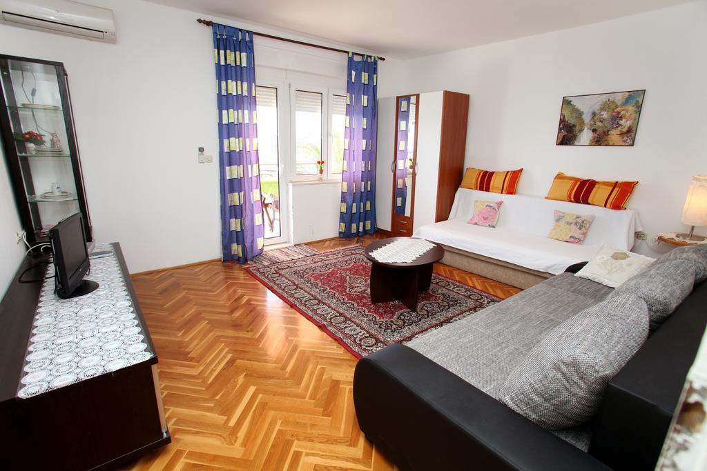 Apartments Jasmin Trogir Extérieur photo